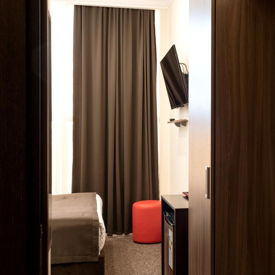 אקטאו Zhanaotel Hotel מראה חיצוני תמונה