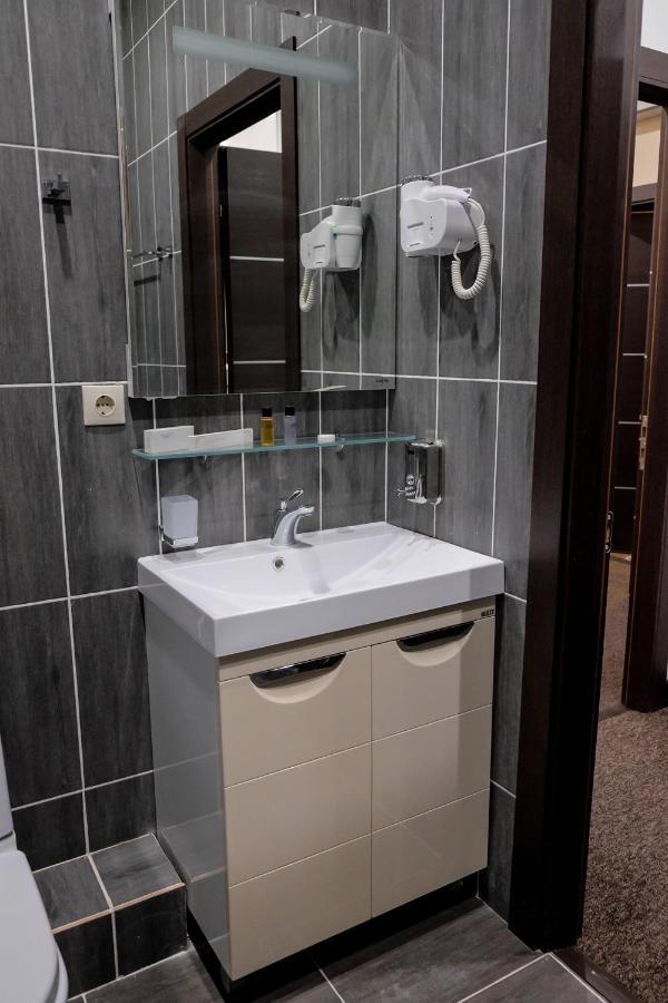 אקטאו Zhanaotel Hotel מראה חיצוני תמונה